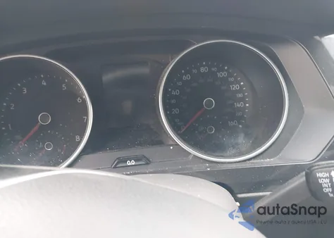 2021 Volkswagen Tiguan 2.0T Se/2.0T Se R-Line Black/2.0T Sel z USA, uszkodzony, nr VIN 3VV2B7AXXMM033230